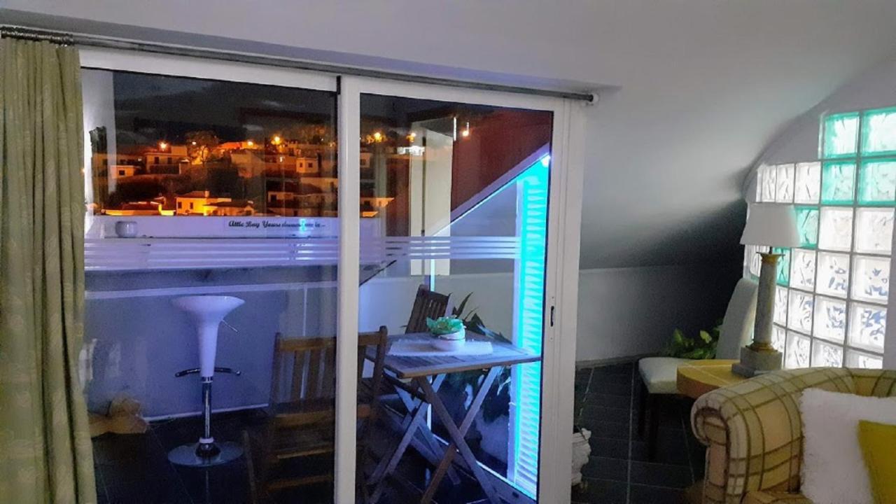 Apartmán Attic Bay Câmara de Lobos Exteriér fotografie
